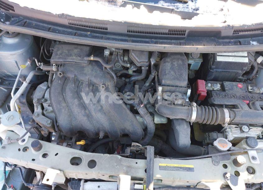 Photo 10 of 2015 Nissan Versa NOTE S (SR)/S PLUS/SL/SR/SV (VIN 3N1CE2CP9FL422494)