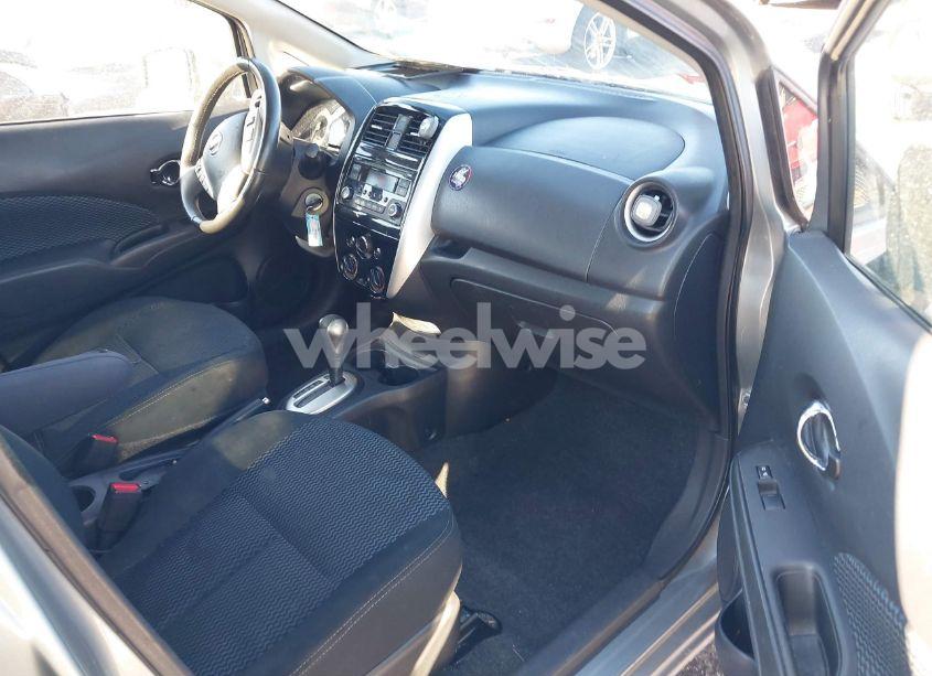 Photo 5 of 2015 Nissan Versa NOTE S (SR)/S PLUS/SL/SR/SV (VIN 3N1CE2CP9FL422494)