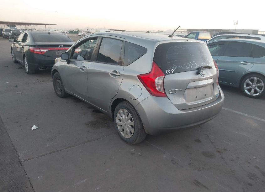 Photo 3 of 2015 Nissan Versa NOTE SV (VIN 3N1CE2CP9FL435715)