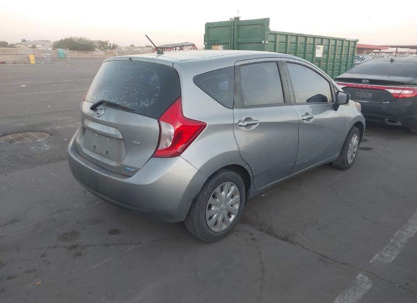 Photo 4 of 2015 Nissan Versa NOTE SV (VIN 3N1CE2CP9FL435715)