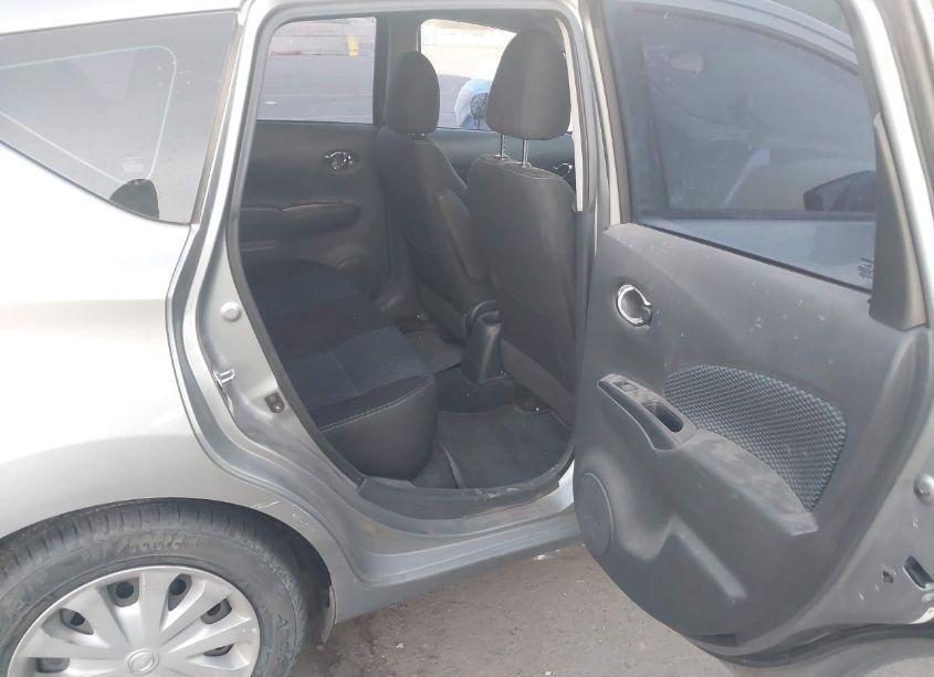 Photo 8 of 2015 Nissan Versa NOTE SV (VIN 3N1CE2CP9FL435715)