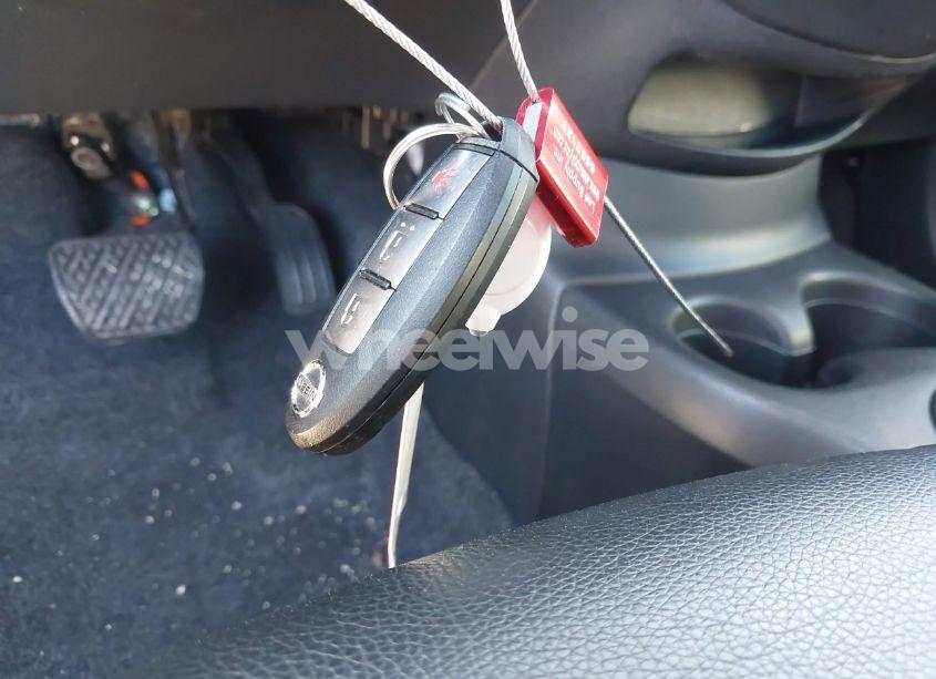 Photo 11 of 2015 Nissan Versa NOTE SL (VIN 3N1CE2CP9FL443815)