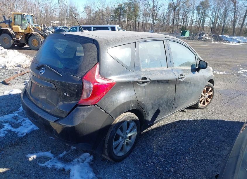 Photo 4 of 2015 Nissan Versa NOTE SL (VIN 3N1CE2CP9FL450098)