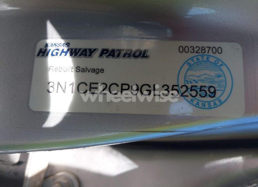 Photo 9 of 2016 Nissan Versa NOTE S (SR)/S PLUS/SL/SR/SV (VIN 3N1CE2CP9GL352559)