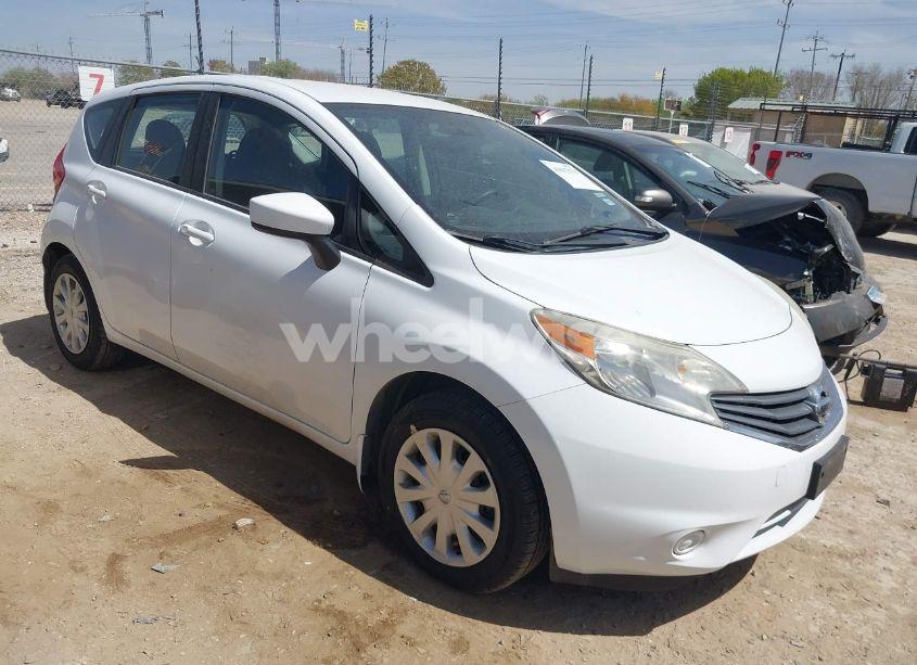 2016 Nissan Versa NOTE SV (VIN 3N1CE2CP9GL367577) main photo
