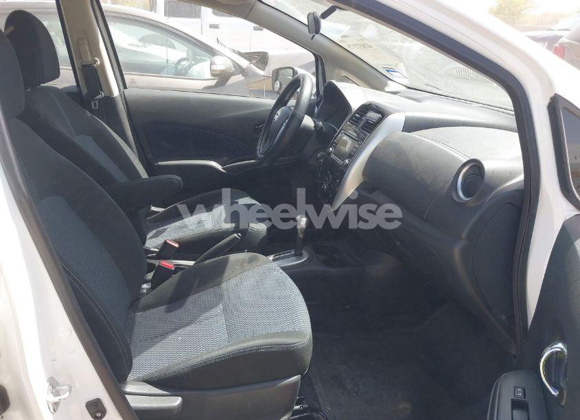 Photo 5 of 2016 Nissan Versa NOTE SV (VIN 3N1CE2CP9GL367577)