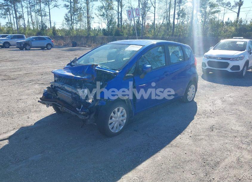 Photo 2 of 2016 Nissan Versa NOTE SV (VIN 3N1CE2CP9GL370186)