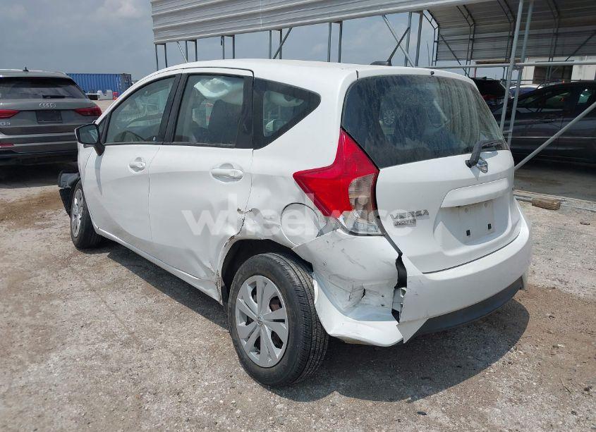 Photo 3 of 2017 Nissan Versa NOTE SV (VIN 3N1CE2CP9HL375681)