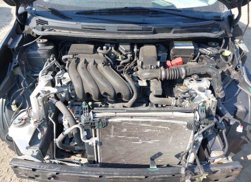 Photo 10 of 2018 Nissan Versa NOTE SV (VIN 3N1CE2CP9JL369675)