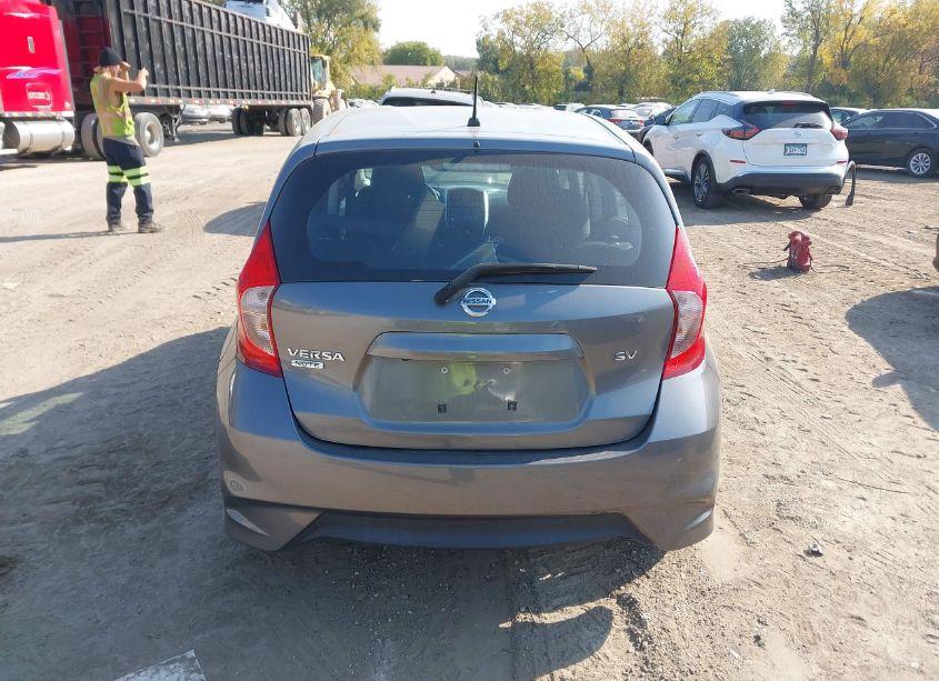 Photo 16 of 2018 Nissan Versa NOTE SV (VIN 3N1CE2CP9JL369675)