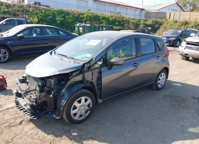 Photo 2 of 2018 Nissan Versa NOTE SV (VIN 3N1CE2CP9JL369675)