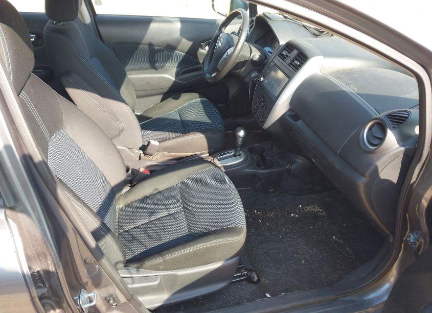 Photo 5 of 2018 Nissan Versa NOTE SV (VIN 3N1CE2CP9JL369675)