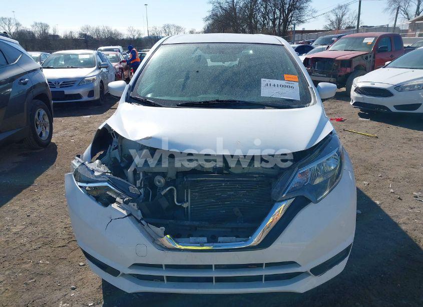 Photo 12 of 2019 Nissan Versa NOTE S (VIN 3N1CE2CP9KL359651)