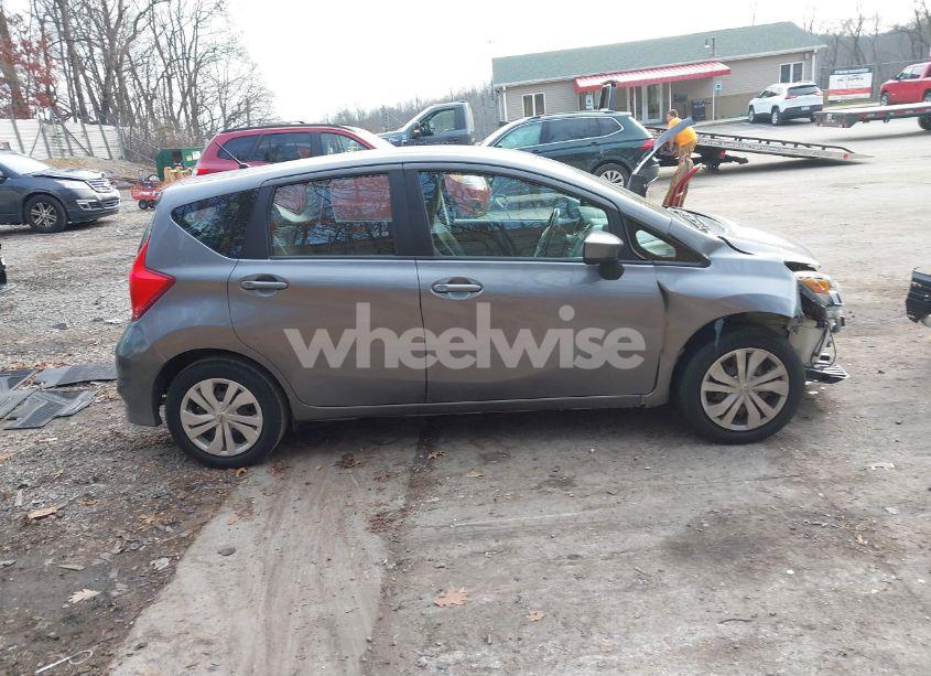 Photo 13 of 2019 Nissan Versa NOTE SV (VIN 3N1CE2CP9KL361108)