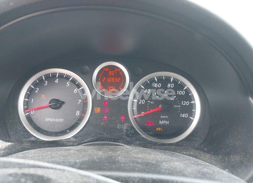 Photo 7 of 2014 Nissan Versa NOTE SV (VIN 3N1CE2CPXEL365740)