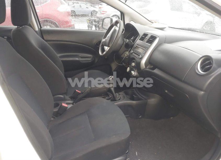Photo 5 of 2014 Nissan Versa NOTE S (SR) (VIN 3N1CE2CPXEL374292)