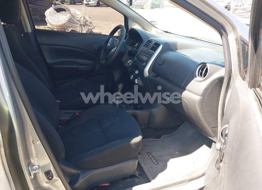 Photo 5 of 2014 Nissan Versa NOTE S (SR) (VIN 3N1CE2CPXEL377662)