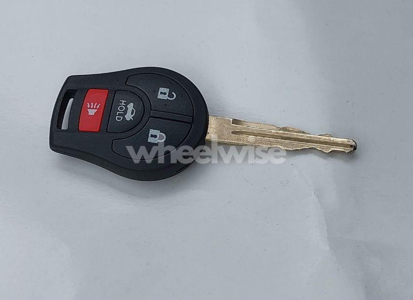 Photo 11 of 2014 Nissan Versa NOTE SV (VIN 3N1CE2CPXEL394560)