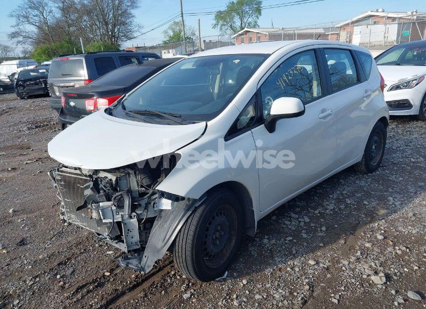 Photo 2 of 2014 Nissan Versa NOTE (VIN 3N1CE2CPXEL395899)