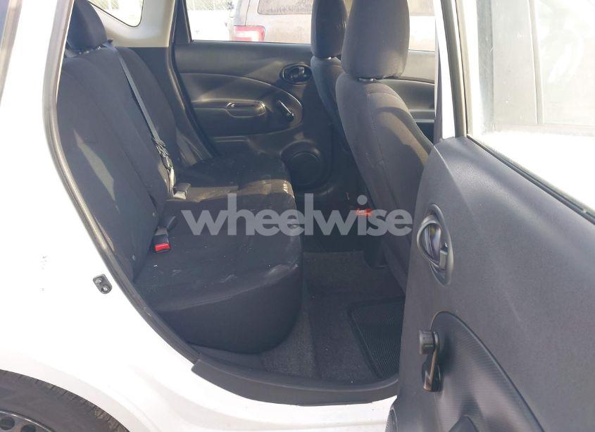 Photo 8 of 2014 Nissan Versa NOTE (VIN 3N1CE2CPXEL395899)