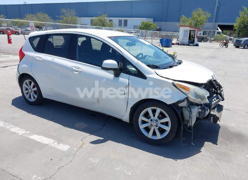 2014 Nissan Versa NOTE SV (VIN 3N1CE2CPXEL396874) main photo
