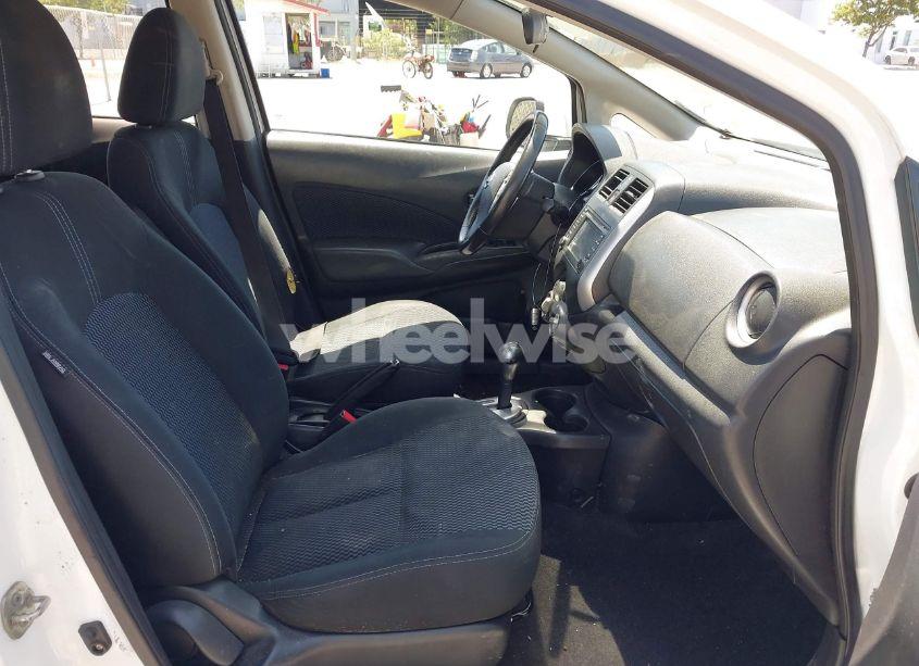 Photo 5 of 2014 Nissan Versa NOTE SV (VIN 3N1CE2CPXEL396874)