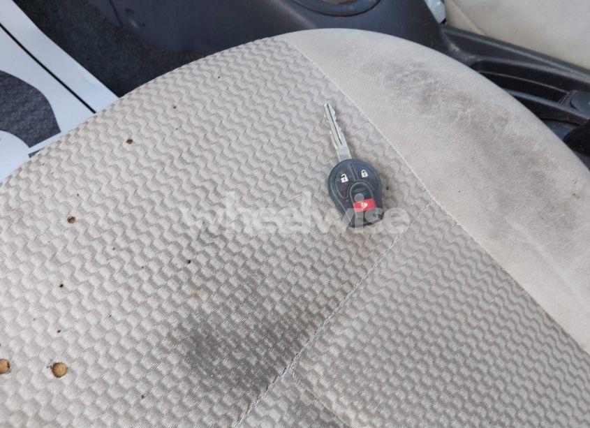 Photo 11 of 2015 Nissan Versa NOTE S (SR)/S PLUS/SL/SR/SV (VIN 3N1CE2CPXFL355890)