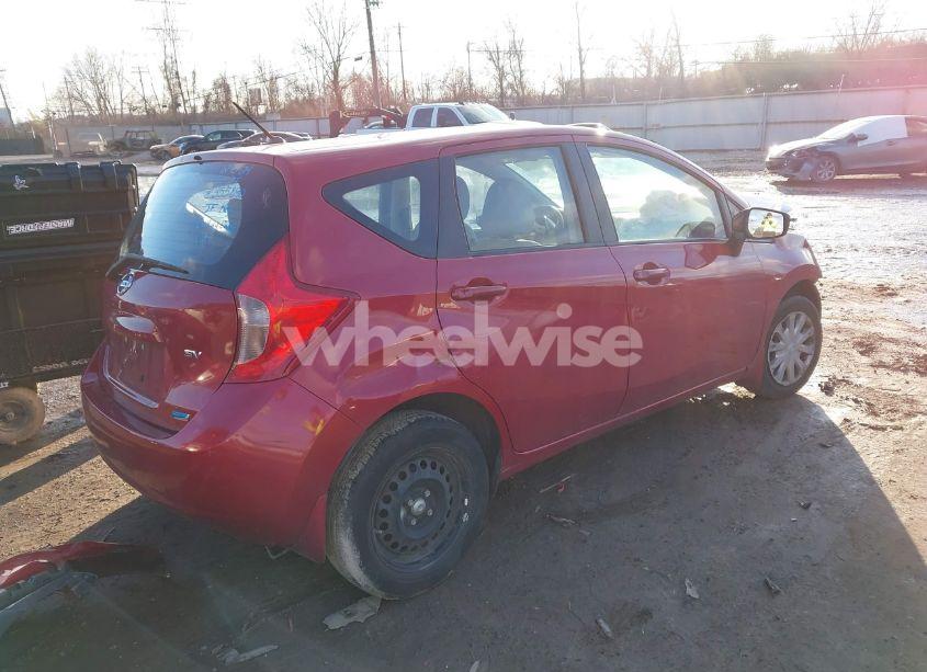 Photo 4 of 2015 Nissan Versa NOTE S (SR)/S PLUS/SL/SR/SV (VIN 3N1CE2CPXFL355890)