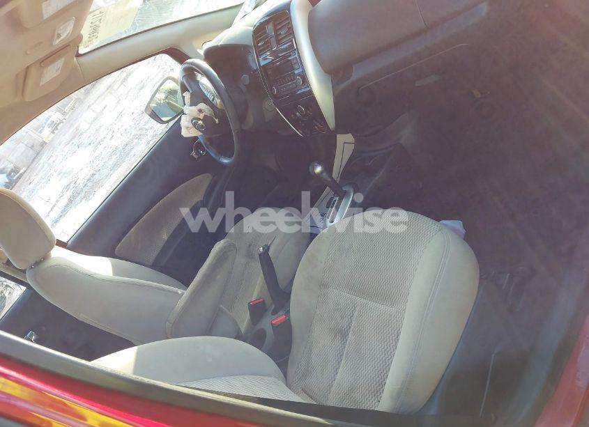 Photo 5 of 2015 Nissan Versa NOTE S (SR)/S PLUS/SL/SR/SV (VIN 3N1CE2CPXFL355890)