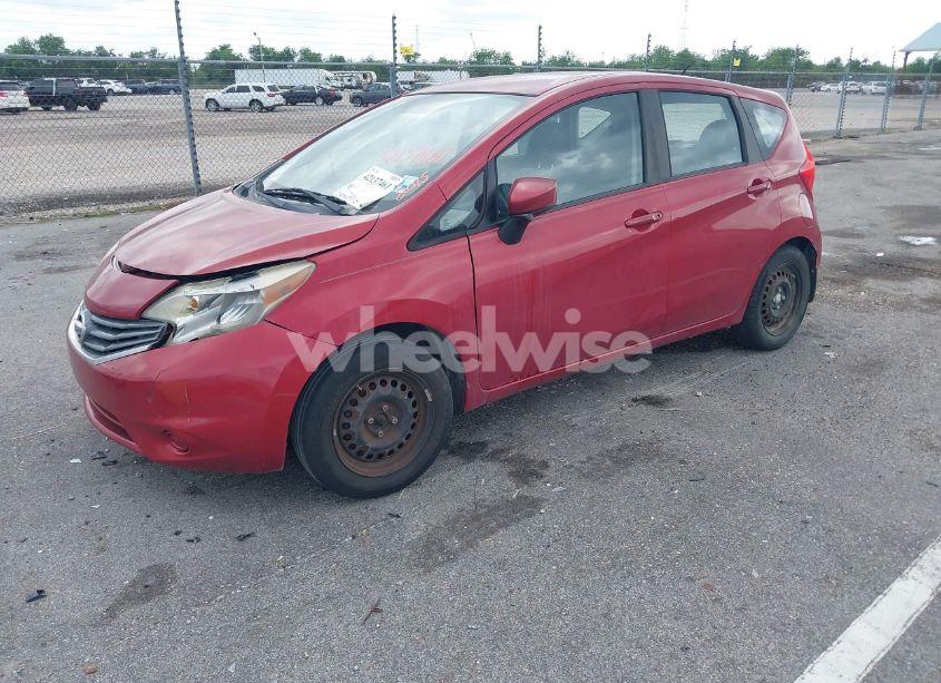 Photo 2 of 2015 Nissan Versa NOTE S (SR)/S PLUS/SL/SR/SV (VIN 3N1CE2CPXFL357445)