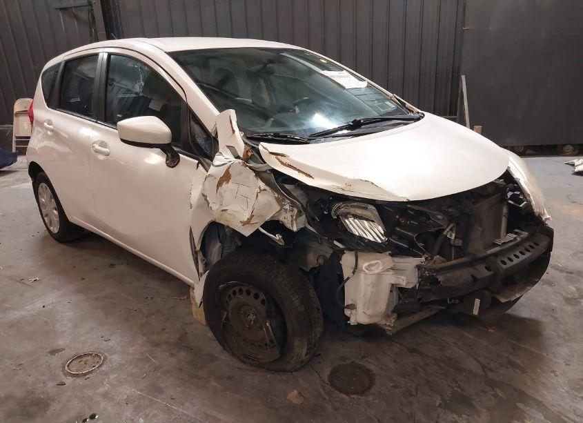 2015 Nissan Versa NOTE S PLUS (VIN 3N1CE2CPXFL362595) main photo