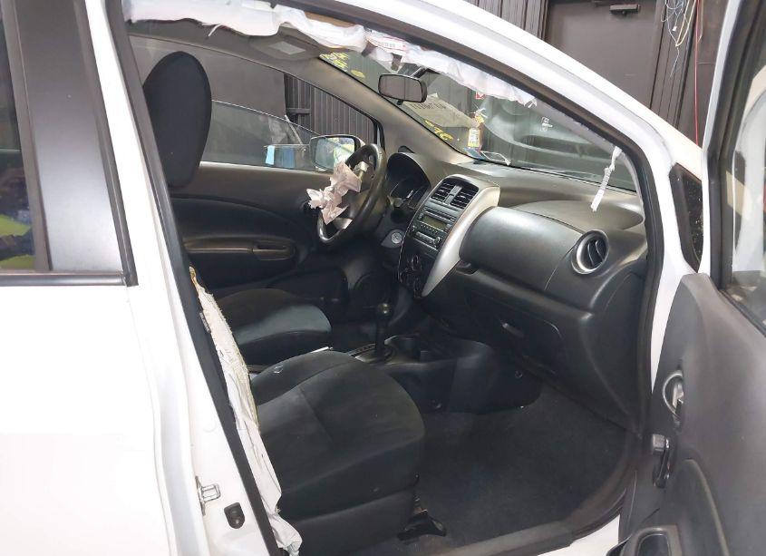 Photo 5 of 2015 Nissan Versa NOTE S PLUS (VIN 3N1CE2CPXFL362595)