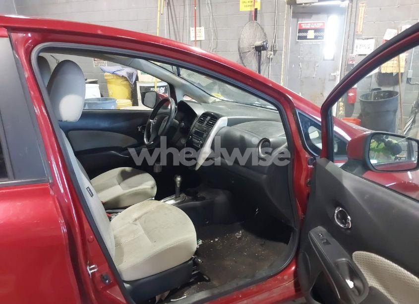 Photo 5 of 2015 Nissan Versa NOTE S (SR)/S PLUS/SL/SR/SV (VIN 3N1CE2CPXFL363035)