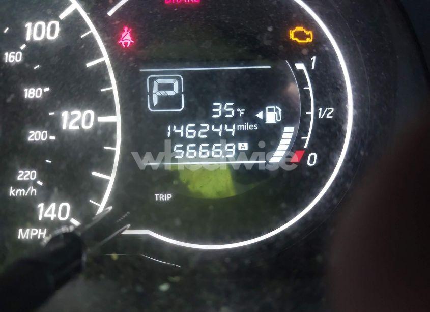 Photo 7 of 2015 Nissan Versa NOTE SV (VIN 3N1CE2CPXFL365366)