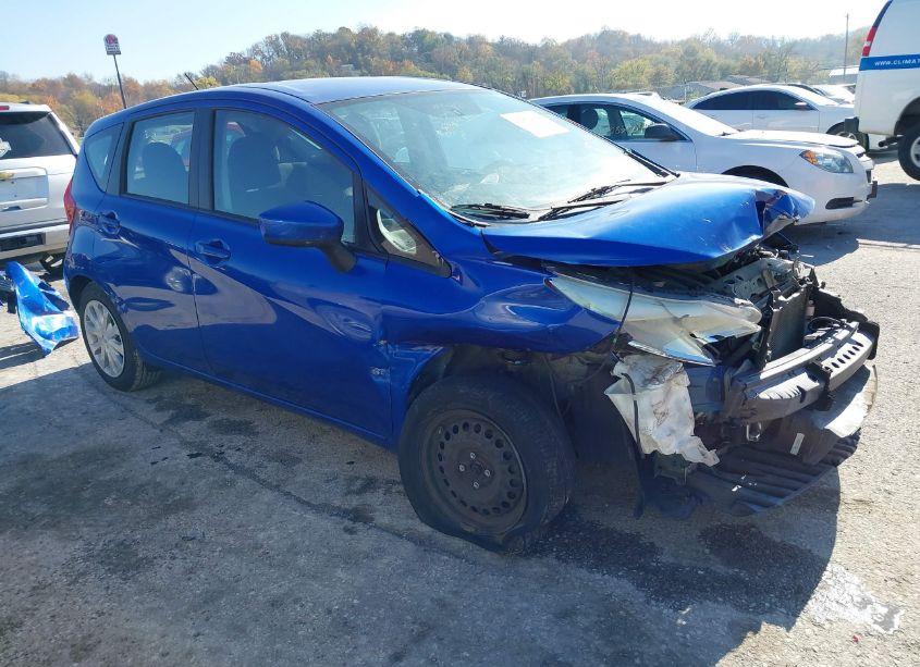 2015 Nissan Versa NOTE S (SR)/S PLUS/SL/SR/SV (VIN 3N1CE2CPXFL367621) main photo