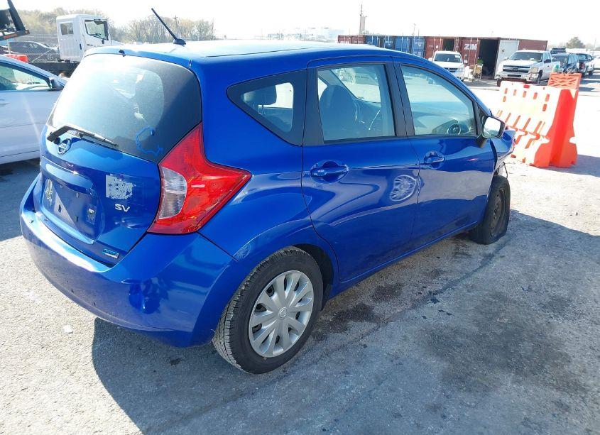 Photo 4 of 2015 Nissan Versa NOTE S (SR)/S PLUS/SL/SR/SV (VIN 3N1CE2CPXFL367621)
