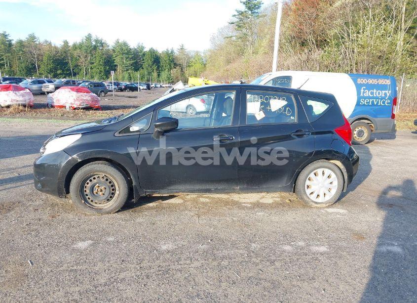 Photo 12 of 2015 Nissan Versa NOTE SV (VIN 3N1CE2CPXFL372818)