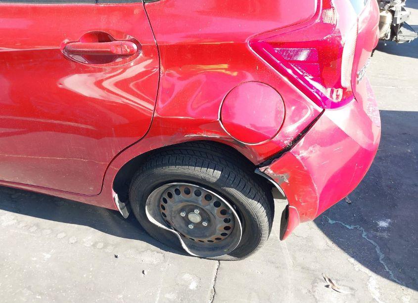 Photo 12 of 2015 Nissan Versa NOTE SV (VIN 3N1CE2CPXFL378277)