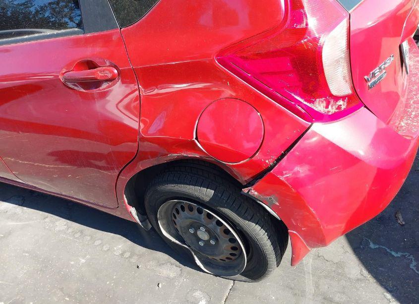 Photo 6 of 2015 Nissan Versa NOTE SV (VIN 3N1CE2CPXFL378277)