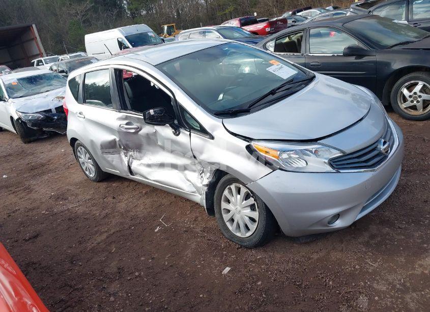 2015 Nissan Versa NOTE SV (VIN 3N1CE2CPXFL378943) main photo