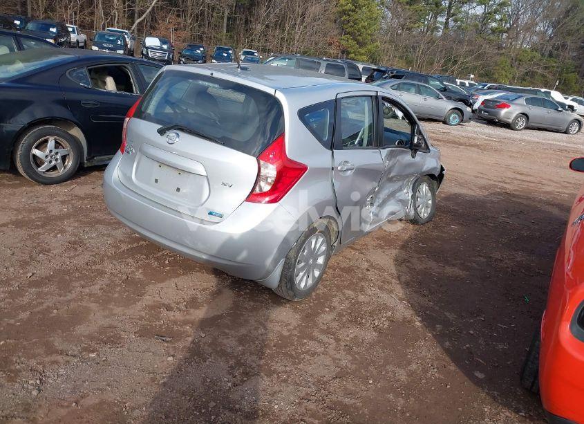 Photo 4 of 2015 Nissan Versa NOTE SV (VIN 3N1CE2CPXFL378943)