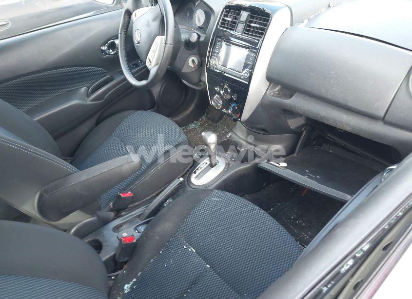 Photo 5 of 2015 Nissan Versa NOTE SV (VIN 3N1CE2CPXFL378943)