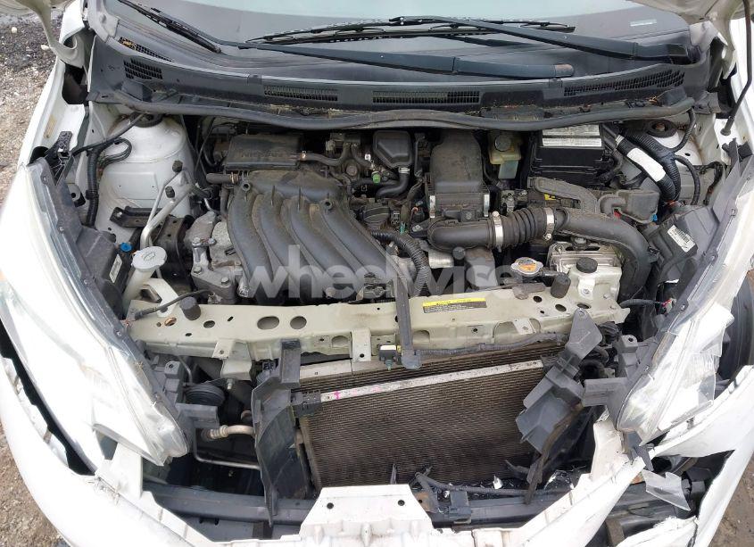 Photo 10 of 2015 Nissan Versa NOTE S (SR)/S PLUS/SL/SR/SV (VIN 3N1CE2CPXFL410290)