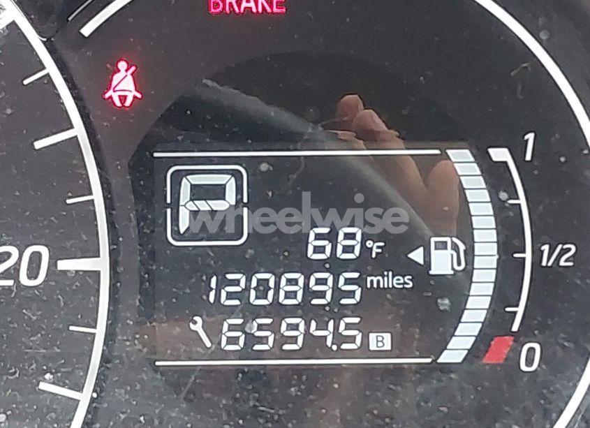 Photo 16 of 2015 Nissan Versa NOTE S (SR)/S PLUS/SL/SR/SV (VIN 3N1CE2CPXFL410290)