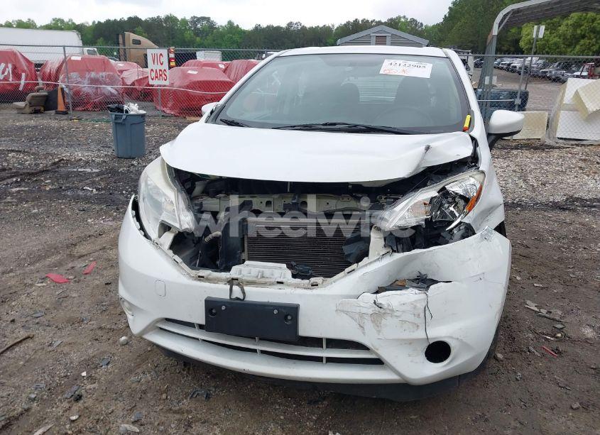 Photo 6 of 2015 Nissan Versa NOTE S (SR)/S PLUS/SL/SR/SV (VIN 3N1CE2CPXFL410290)