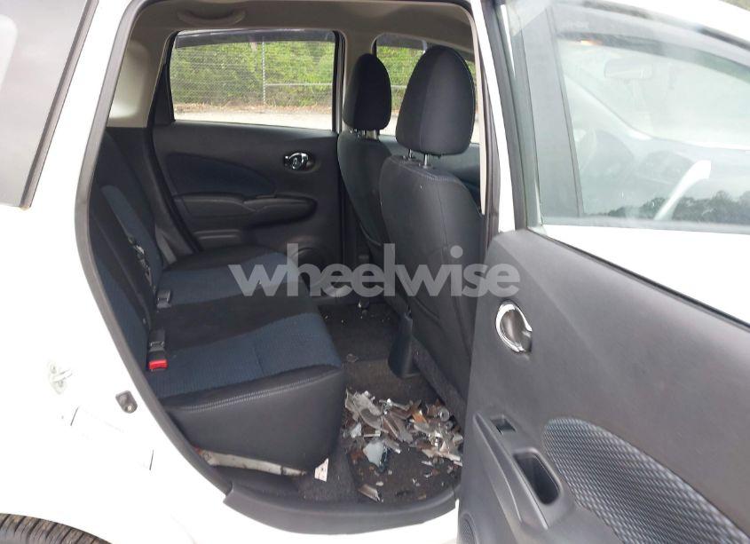 Photo 8 of 2015 Nissan Versa NOTE S (SR)/S PLUS/SL/SR/SV (VIN 3N1CE2CPXFL410290)