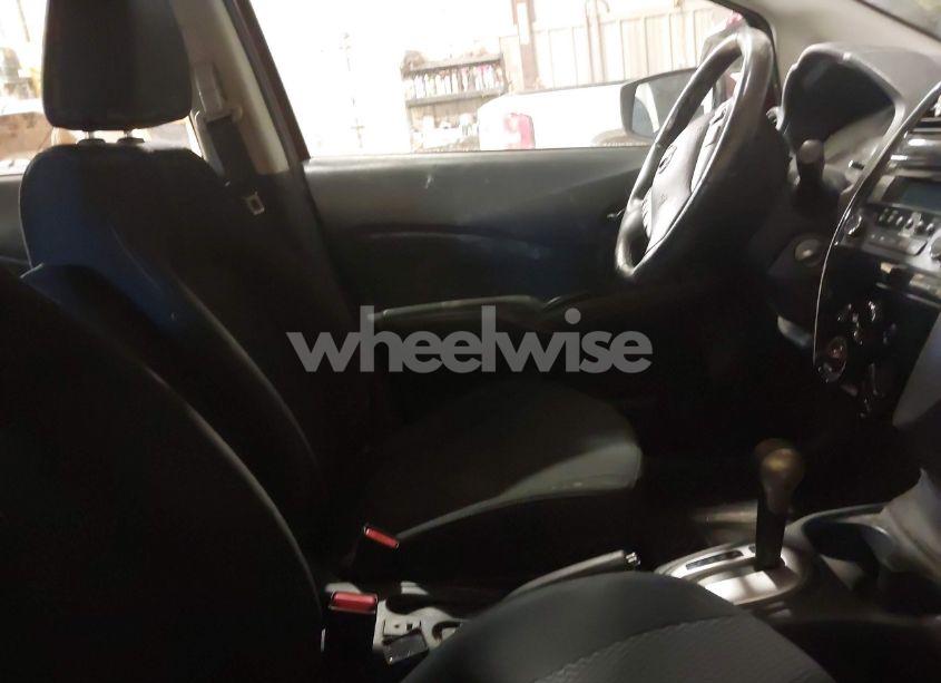 Photo 5 of 2015 Nissan Versa NOTE S (SR)/S PLUS/SL/SR/SV (VIN 3N1CE2CPXFL412363)