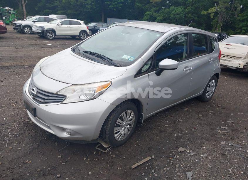 Photo 2 of 2015 Nissan Versa NOTE S PLUS (VIN 3N1CE2CPXFL412752)