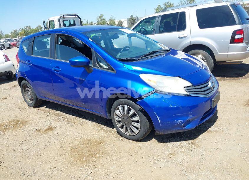 2015 Nissan Versa NOTE S (SR)/S PLUS/SL/SR/SV (VIN 3N1CE2CPXFL418017) main photo