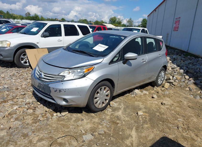Photo 2 of 2015 Nissan Versa NOTE S (SR)/S PLUS/SL/SR/SV (VIN 3N1CE2CPXFL421483)